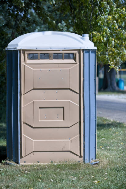 Portable Toilet Options We Offer in Broadview Heights, OH